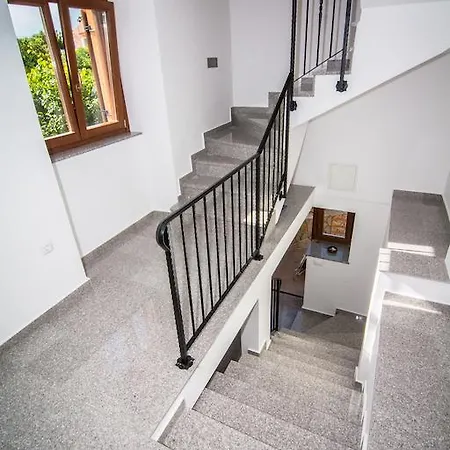 Holiday Home Dubi Kornić Pokoj fotografie